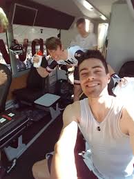 Tom dumoulin wins a fourth career dutch tt title as the olympics loom tom dumoulin puts his form on display in the netherlands. Tom Dumoulin On Twitter First Tt T Of The Year Starting In 45 Min Wish Us Luck