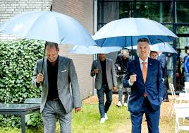 Louis van gaal looks set to embark on a third stint as holland boss amid reports of him reaching an agreement on the role with the dutch fa. Dbmrm3ps1cy7om
