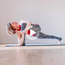 Holly On Instagram Our Pose For Day 4 Of Fiercekgyogis Tomorrow Is Any Variation Of Lizard Pose In 2020 Yoga Poses Advanced Yoga Poses Twist Yoga