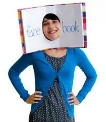 25 Seriously Funny Pun Halloween Costumes You Can T Help But Laugh At Pun Costumes Halloween Costume Puns Couple Halloween Costumes For Adults