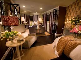 It is best to position your bed lengthways in a rectangular room, while larger. Bedroom Layout Ideas Hgtv