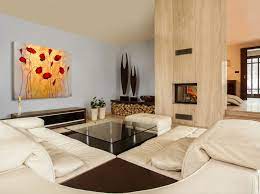 Per non commettere errori nell'abbinare i piccoli quadri bisogna scegliere tele o bassorilievi realizzati nello stesso modo. In Stile Classico Che Cosa Scegliere Per Le Pareti Del Salotto