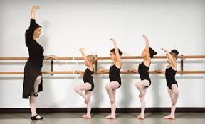 Classes With Our Kids In Nyc Kidz Buzz Kidz Central Station Kids Parents Nyc Http Blog Kidzcentralstati Beginner Ballet Kids Dance Classes Ballet Kids