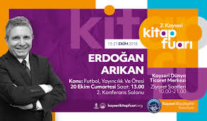 Kişisel gelişim zirvesi nedeniyle mersin'de bulunan trt spor spikeri erdoğan arıkan hangi takımlı olduğunu açıklıyor. Kayseri Buyuksehir Belediyesi Erdogan Arikan