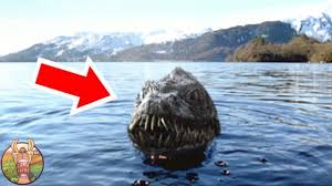 Aujourd'hui, les supposées photos montrant des selon certaines personnes, le loch ness ne serait qu'une résidence secondaire du monstre qui, par en relevant sur une carte du loch ness les positions où le monstre a été vu, on. On Sait Qui Est Le Monstre Du Loch Ness Youtube