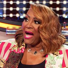 DUMBEST answer of the season FTW?? 🎩🐰👀 When a magician is scanned at  airport security, what might the X-ray find in their pants? #FamilyFeud  #SteveHarvey