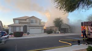 Le baron actuel est jan six x. Avondale Neighbor Rescues Family Of Six From Burning Home