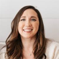 Janet Curran's Instagram, Twitter & Facebook