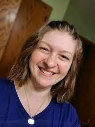 Kelley Paulson's Instagram, Twitter & Facebook