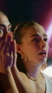 🙏🏻 Bonne année 2025 à tous! ✨Que cette nouvelle année soit remplie de  bonheur, de santé et de succès. Que vos rêves les plus chers se réalisent  et que chaque jour soit une nouvelle opportunité d’être ...