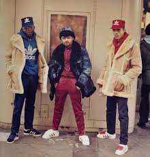 Back In The Days Jamel Shabazz C Loving This Old School Hip Hop Vibe I Find This Stuff So Inspiring And Its Definit Hip Hop Outfits Hip Hop Fashion Hip Hop