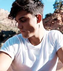 If you don't know who they are, then you need to head over to their youtube channel. Grayson Dolan Imagines Back To December Grayson Dolan Imagines Grayson Dolan Dolan Twins