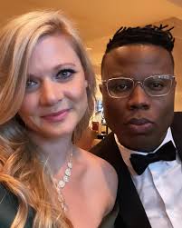 Erin Dowling Borh (@theborhfamilysocial) • Instagram photos and videos