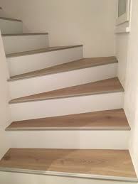 Maytop Tiptop Habitat Habillage D Escalier Renovation D Escalier Recouvrement D Escalier Esca Escalier Carrelage Renovation Escalier Bois Escalier Bois