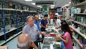 Search reviews of 161 kuala lumpur businesses by price, type, or location. Shopping At Pasar Road Electronics Center Electronics Repair And Technology News