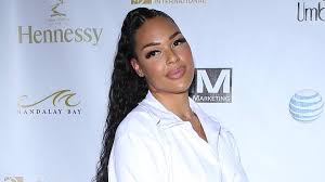 An australian professional basketball player elizabeth liz cambage is professionally known as liz cambage. Liz Cambage Threatens To Boycott Tokyo Olympics Over Team Photo