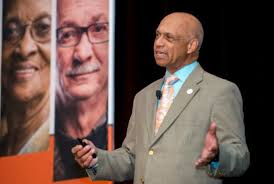 Queer Eye' star hopes exposure helps keep her East Austin COVID-19 clinic  up and running