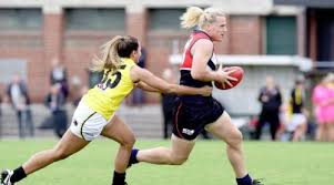 Hannah mouncey is a writer and current international handball player who also plays state league australian rules football with ainslie. Muscle Bound Man Transgender Dominates Women S Sports Women Are Human