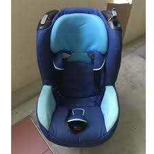 Take a look under or on the side of the car seat to find the printed orange label. Maxi Cosi Car Seat Ece R44 04 Car Accessories On Carousell