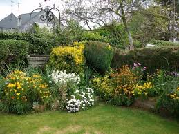 A partir de 1995, seize jardins ont été dessinés. Monique M 56400 Vos Idees Jardins Idees Jardin Jardins Champetres Jardins