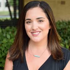 Abby Bays's Instagram, Twitter & Facebook