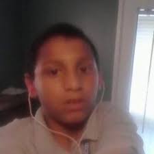 Thomas Bowley (@seeabeea)