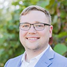 This was me in 2010 when I was arrested for grand theft and drug  trafficking. Now my business employs 17 full time employees.