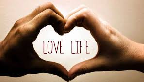 રાશિફળ 8 જુલાઈ: આ રાશિના જાતકો આનંદો..પ્રેમ સંબંધ સોળે કળાએ ખીલી ઉઠશે, જાણો અન્ય વિશે | India News in Gujarati