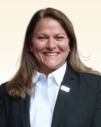 Karen Hatler's Instagram, Twitter & Facebook