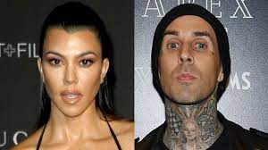 Kourtney kardashian and travis barker are packing on the pda! Kourtney Kardashian Sits On Travis Barker S Lap In Steamy New Pics Entertainment Tonight