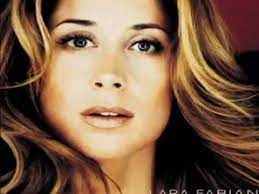 Je t'aime, je t'aime comme un loup, comme un roi comme un homme que je ne suis pas. Lara Fabian Je T Aime Versuri In Romana Youtube