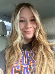 Hey y'all, I'm looking for a new place to live and other female roommate(s)  starting early September. My budget is $900-$1000, with a tiny bit of  wiggle room for the right place.