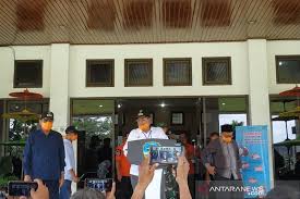 Check spelling or type a new query. Satu Orang Positif Covid 19 Di Kota Tasikmalaya Antara News