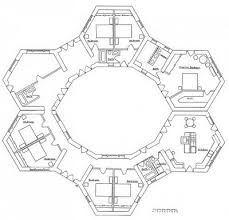 Pin By Danika Gunn On Earthbag Earth Sheltered Homes Earthship Earth Bag Homes