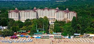 Sambata, duminica si in zilele declarate ca fiind zile nelucratoare Oferta Speciala Hotel Melia Grand Hermitage 5 Din Nisipurile De Aur Travel Hermitage Dolores Park