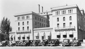 Hotel O Higgins De Vina Del Mar En El Ano 1940 Este Edificio Construido En 1931 Fue Durante Varias Decadas Vina Del Mar Chile Pasion Por Viajar Fotos Antiguas