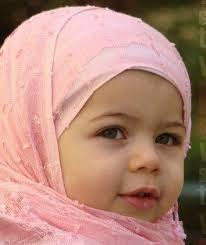 Demikian beberapa nama bayi kembar perempuan islami 3 kata yang dapat kami sampaikan. 1216 Nama Bayi Perempuan Islami Dan Artinya 2 3 4 Kata Namaanakperempuan Net Laman 4 Dari 8