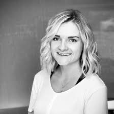 Silly me. I almost forgot 🤍 How lucky am I that I get to make people feel  confident and beautiful for a living?! 18 years in this industry and I will  never