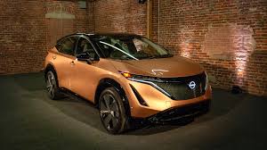Ariya, tasarım departmanında da konsept modele sadık kalmayı tercih etmiş. 2022 Nissan Ariya Prototype First Impressions And 5 Things To Look Forward To