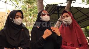 Maybe you would like to learn more about one of these? Cerita Ria Ricis Yang Tak Diberi Tahu Saat Sang Ayah Meninggal Dunia