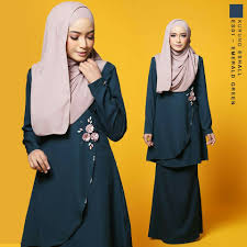 Shop baju kurung moden collection online @ zalora malaysia & brunei. Baju Kurung Moden Eshall Muslimah Fashion Two Piece On Carousell