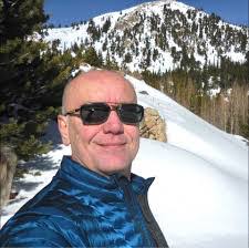 Robert Maxfield's Instagram, Twitter & Facebook