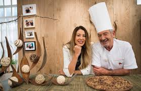 Joseba arguiñano será uno de los cocineros de cocina abierta, nuevo programa que se estrena el lunes. Ainhoa Sanchez De Karlos Arguinano En Tu Cocina Los Ninos Pagan Nuestro Ritmo De Vida