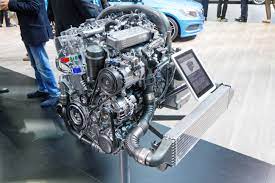 If your om651 sprinter has experienced water pump failure leading to coolant contaimination of the vacuum system, this kit includes all the parts that mercedes specifies need replacing. Mercedes Benz Om651 Engine Wikipedia