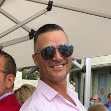 Brian Botts's Instagram, Twitter & Facebook