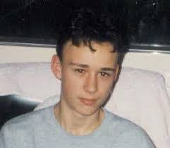 Andrea Brough's Instagram, Twitter & Facebook