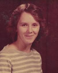 Pam Lohr's Instagram, Twitter & Facebook