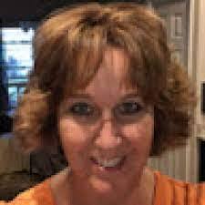 Mary Anast's Instagram, Twitter & Facebook