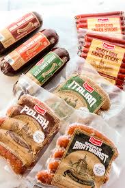 This post may contain affiliate links which won't change your price but will summer sausage has always been a favorite finger food of mine during the holiday season. Garlic Summer Sausage Pretzel Bun Sliders