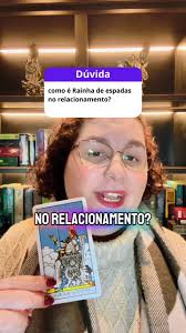 Rainha de Espadas no Tarô para relacionamentos